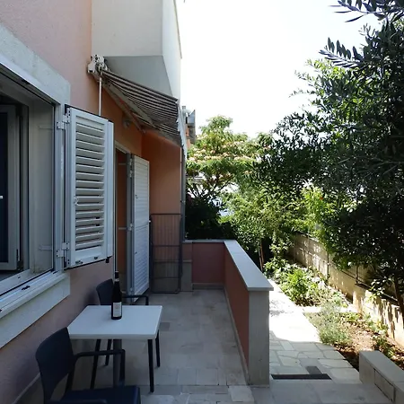 Apartments Villa Rosina Rogoznica  Exterior photo