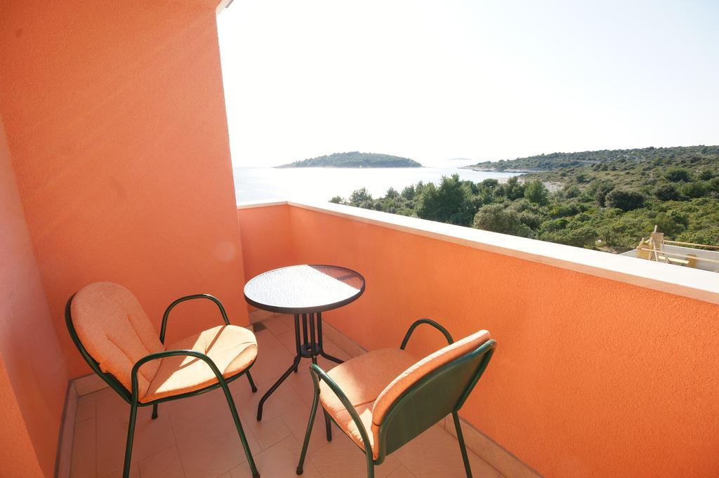 Apartment Rosina Rogoznica (Sibenik-Knin)