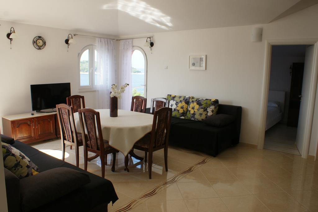Apartment Rosina Rogoznica (Sibenik-Knin)
