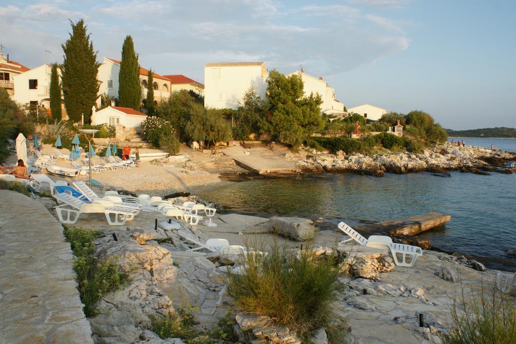 Rosina * Rogoznica (Sibenik-Knin)